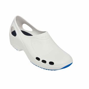 Zapato sanitario WOCK modelo EVERLITE+ color blanco